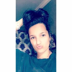 Meet your Posher, Mackenzie